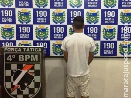 Jovem que matou e carbonizou mulher é preso e diz que crime foi vingança Jovem que matou e carbonizou mulher é preso e diz que crime foi vingança