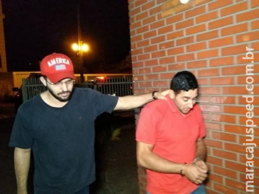 Juiz solta mãe acusada de acobertar agressões contra o filho de 2 anos Juiz solta mãe acusada de acobertar agressões contra o filho de 2 anos