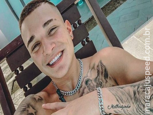 MC Gui sofre acidente de moto e se revolta com falta de preocupação 