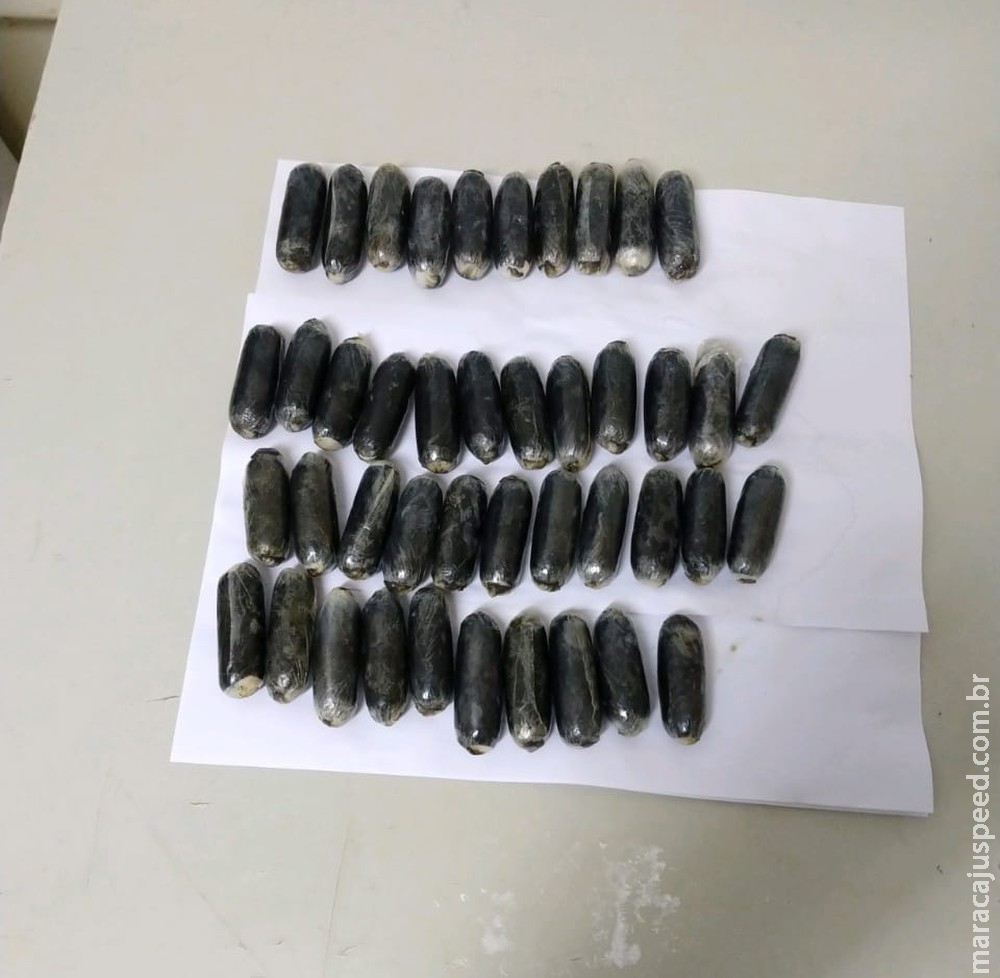 Menina de 15 anos que engoliu 45 cápsulas de cocaína na Bolívia continua internada em hospital de MS Menina de 15 anos que engoliu 45 cápsulas de cocaína na Bolívia continua internada em hospital de MS