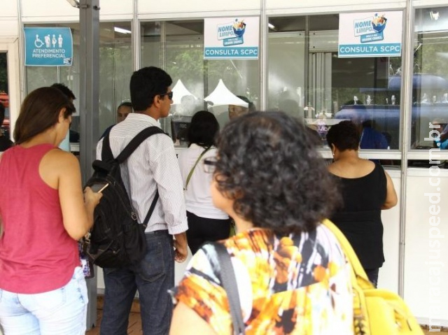 Mesmo com FGTS, parte dos 779 mil endividados de MS fica no vermelho Mesmo com FGTS, parte dos 779 mil endividados de MS fica no vermelho