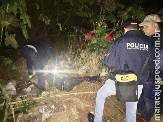 Morto a tiros, jovem é encontrado com pés e mãos amarrados em mata
