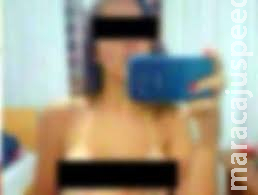 Mulher procura polícia após homem ameaçar espalhar fotos nuas no WhatsApp Mulher procura polícia após homem ameaçar espalhar fotos nuas no WhatsApp