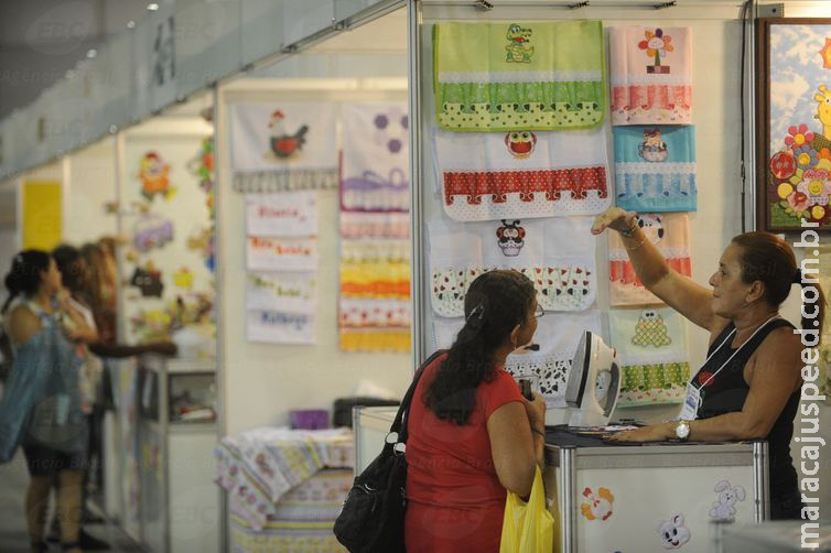 Pequenos negócios têm até segunda para retornar ao Simples Nacional Pequenos negócios têm até segunda para retornar ao Simples Nacional