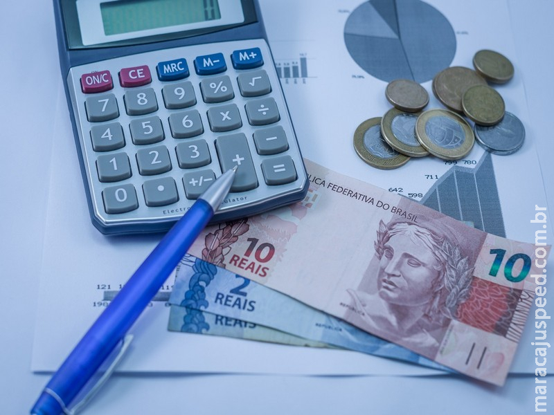 Receita paga hoje 2º lote da restituição do imposto de renda. Veja onde investir Receita paga hoje 2º lote da restituição do imposto de renda. Veja onde investir