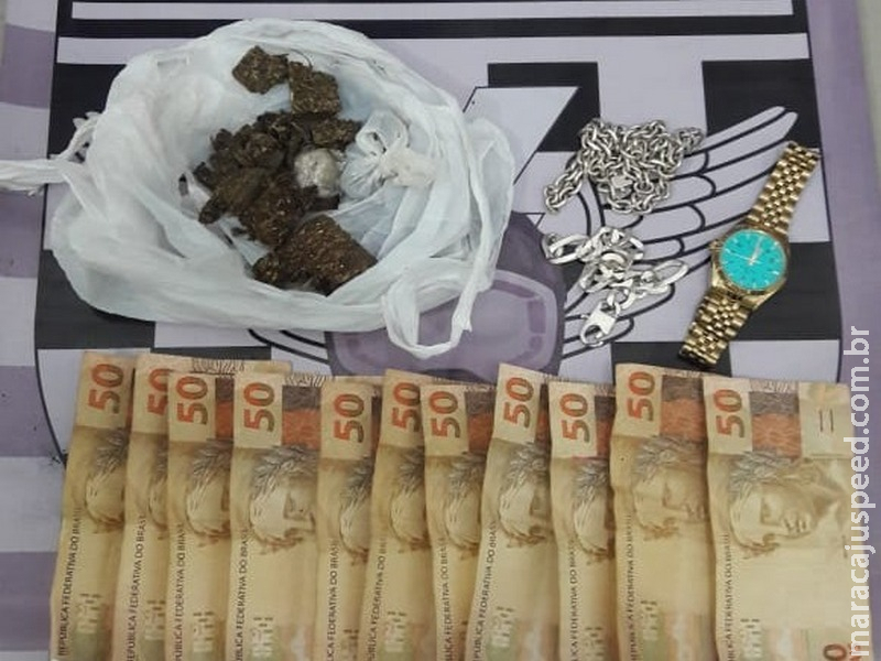 Traficante é preso com dinheiro e droga em Dourados Traficante é preso com dinheiro e droga em Dourados
