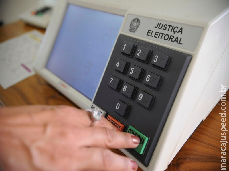 TSE vai comprar 180 mil urnas eletrônicas para eleições de 2020 TSE vai comprar 180 mil urnas eletrônicas para eleições de 2020