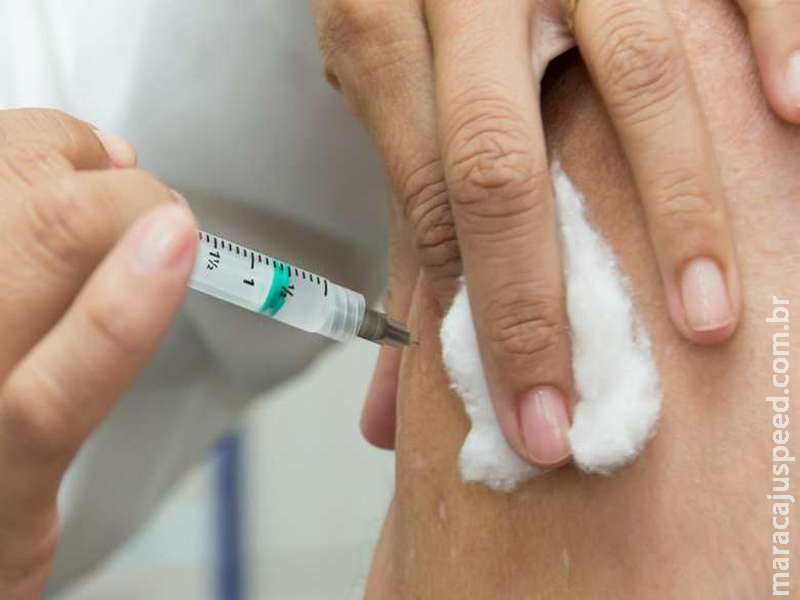 Vacina contra HIV será testada em humanos pela 1ª vez no Brasil Vacina contra HIV será testada em humanos pela 1ª vez no Brasil