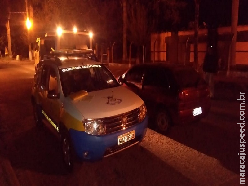 Condutor embriagado é preso com dois mandados de prisão em Aberto Condutor embriagado é preso com dois mandados de prisão em Aberto
