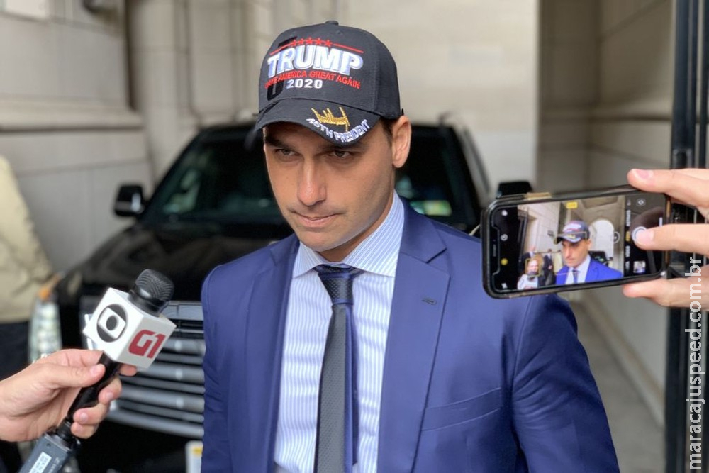EUA formalizam aval à indicação de Eduardo Bolsonaro para a embaixada de Washington EUA formalizam aval à indicação de Eduardo Bolsonaro para a embaixada de Washington