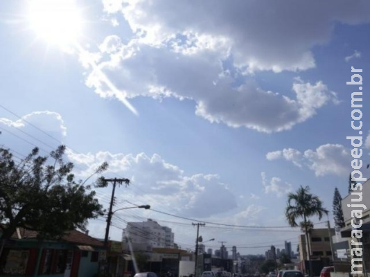 Frente fria se aproxima e traz chuva para MS a partir de sábado, aponta Inmet Frente fria se aproxima e traz chuva para MS a partir de sábado, aponta Inmet