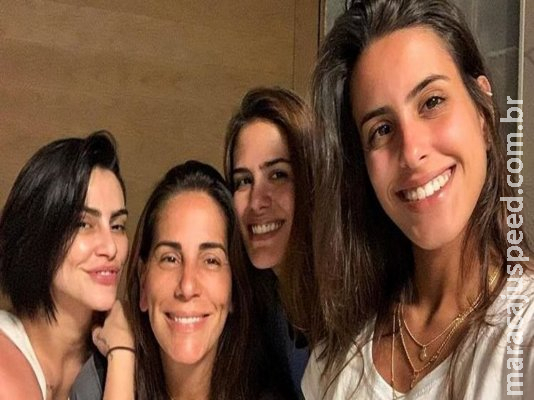 Glória Pires fala sobre depressão e distúrbios alimentares das filhas 