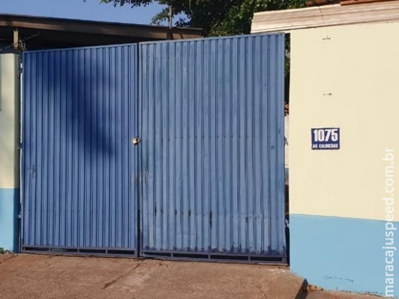 Homem é encontrado morto após incêndio em funilaria no Centro Homem é encontrado morto após incêndio em funilaria no Centro