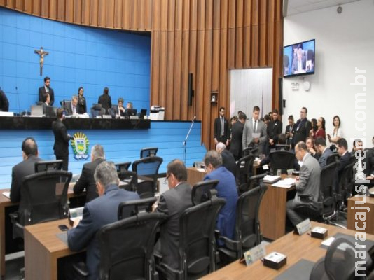 Lei: comércios devem fixar tabelas com taxas de juros em vendas a prazo e no crédito 