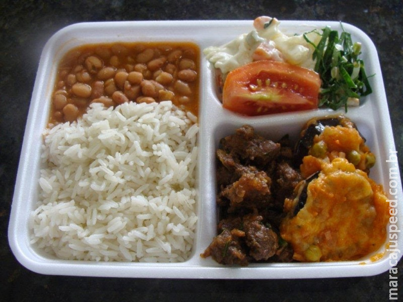 Levar marmita ao trabalho é opção para se alimentar melhor Levar marmita ao trabalho é opção para se alimentar melhor