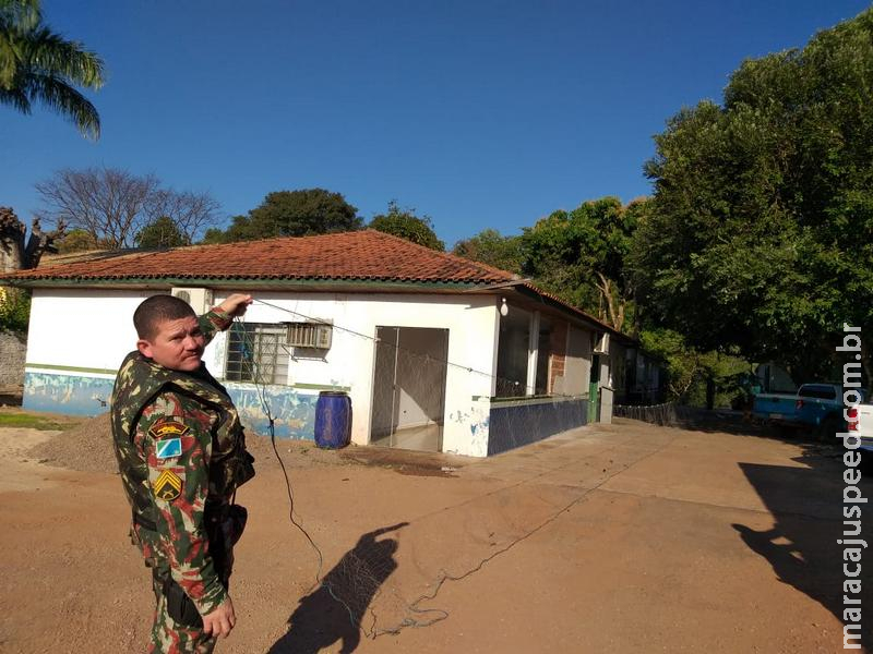 PMA fiscaliza 10 embarcações e surpreende pescador usando petrecho ilegal no rio Taquari PMA fiscaliza 10 embarcações e surpreende pescador usando petrecho ilegal no rio Taquari