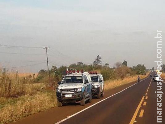 Polícia encontra ossada humana às margens de rodovia Polícia encontra ossada humana às margens de rodovia