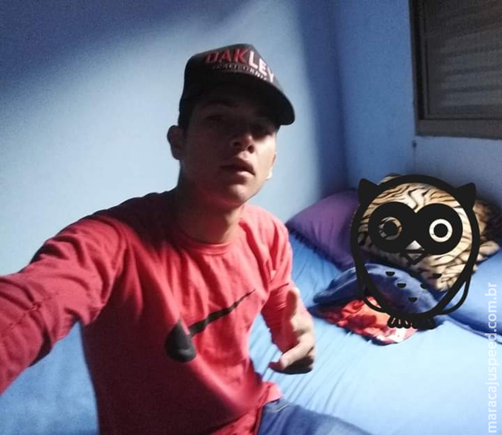 Polícia prende suspeito de matar estudante com tiro na cabeça dentro de sala de aula em MS Polícia prende suspeito de matar estudante com tiro na cabeça dentro de sala de aula em MS