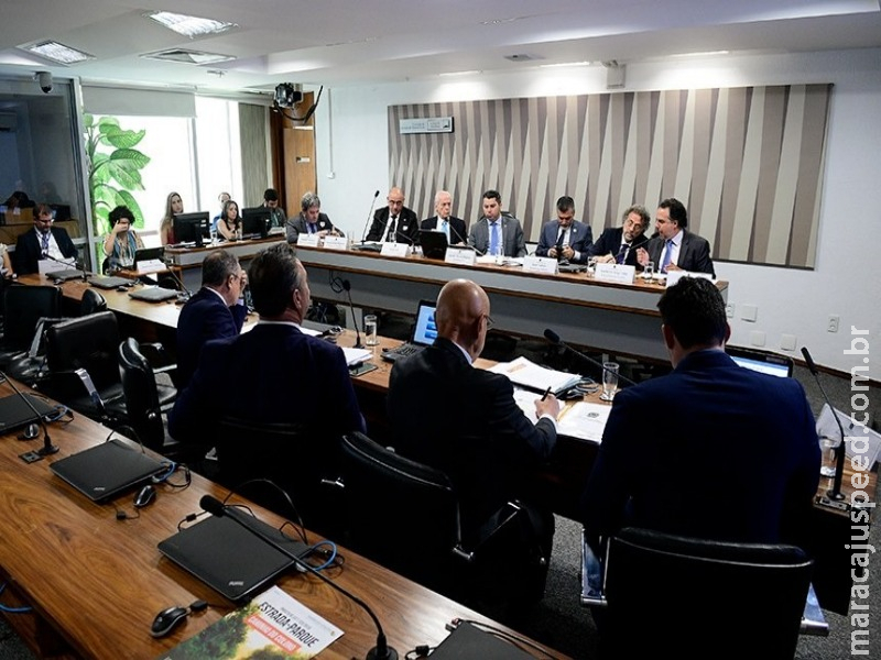 Projeto de portabilidade da conta de luz é elogiado em comissão Projeto de portabilidade da conta de luz é elogiado em comissão
