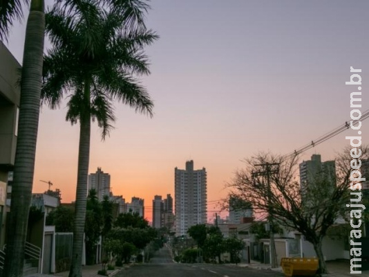 Quinta-feira será de tempo seco e calor de 38°C em MS Quinta-feira será de tempo seco e calor de 38°C em MS