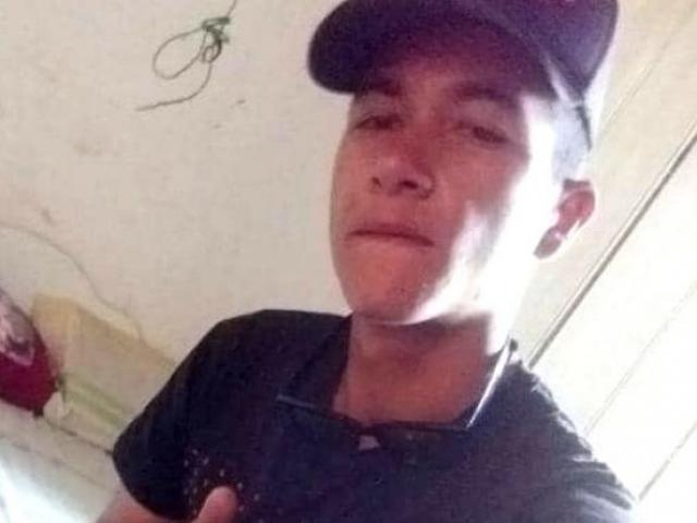 Secretaria diz que morte de estudante dentro de sala de aula é reflexo social Secretaria diz que morte de estudante dentro de sala de aula é reflexo social