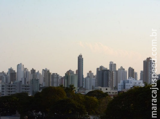 Sexta-feira com calor de quase 40°C em MS Sexta-feira com calor de quase 40°C em MS