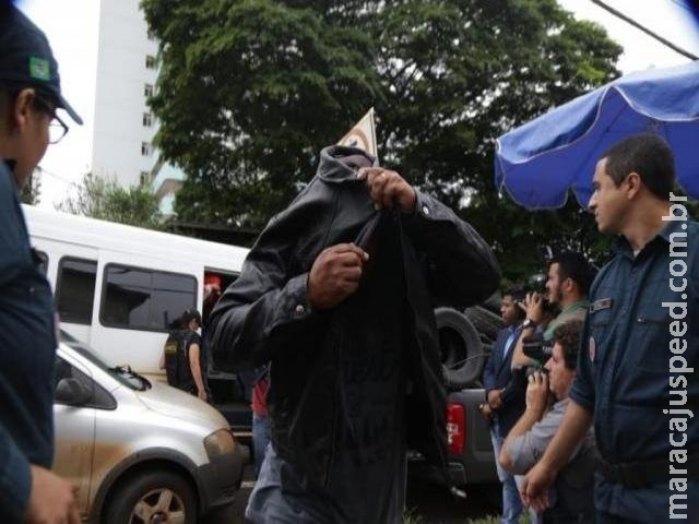 STF libera oito policiais condenados por integrarem Máfia do Cigarro STF libera oito policiais condenados por integrarem Máfia do Cigarro