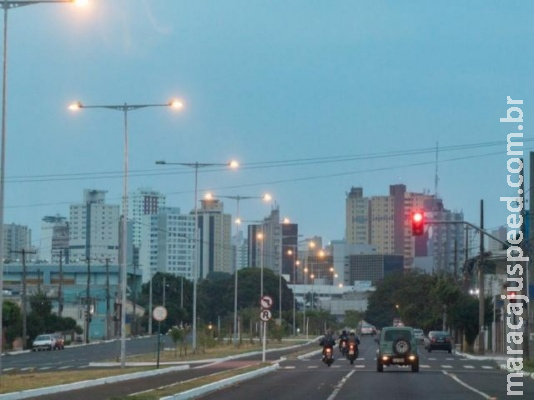 Terça-feira será de calor de 35°C e pancadas de chuva isoladas em MS Terça-feira será de calor de 35°C e pancadas de chuva isoladas em MS