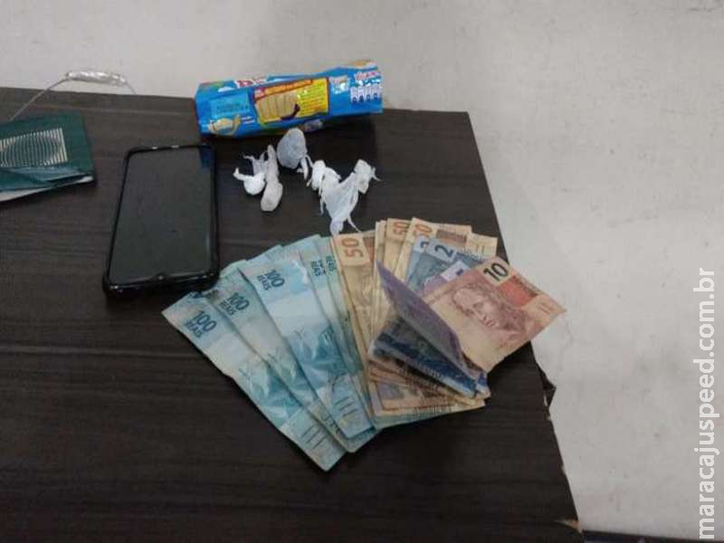 Traficante ‘delivery’ é preso com maconha escondida em pacote de biscoito