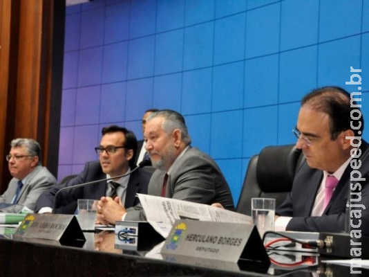 Aprovada novas regras para corrigir provas de surdos em concursos Aprovada novas regras para corrigir provas de surdos em concursos