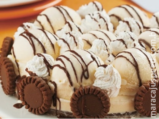 Confira essa receita deliciosa de bolo de sorvete e bolacha Confira essa receita deliciosa de bolo de sorvete e bolacha