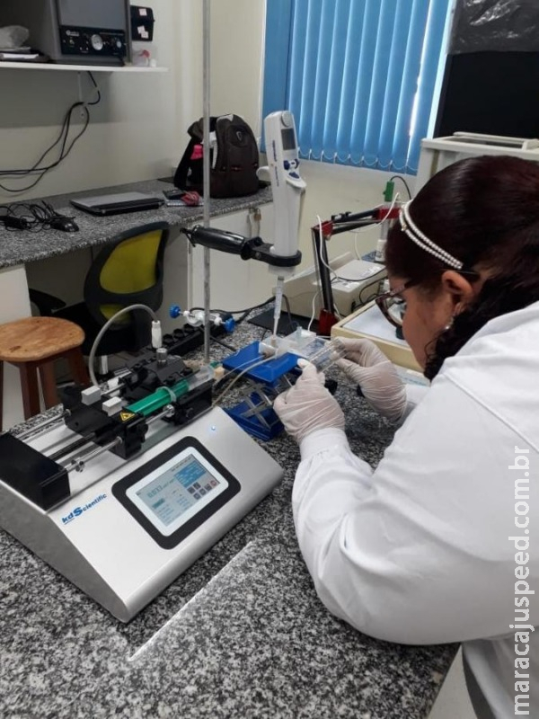 Doutoranda da UFGD tem pesquisa premiada em Simpósio Brasileiro de Eletroquímica e Eletroanalítica Doutoranda da UFGD tem pesquisa premiada em Simpósio Brasileiro de Eletroquímica e Eletroanalítica
