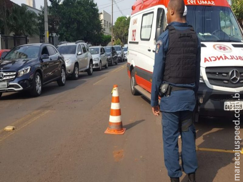 Motociclista tem fratura exposta no pé em acidente na região central Motociclista tem fratura exposta no pé em acidente na região central