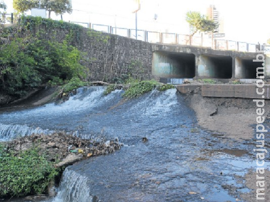 Para acabar com enchentes são necessárias seis barragens