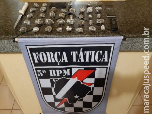 PM resgata jovem que seria julgada no ‘tribunal do crime’ do PCC PM resgata jovem que seria julgada no ‘tribunal do crime’ do PCC