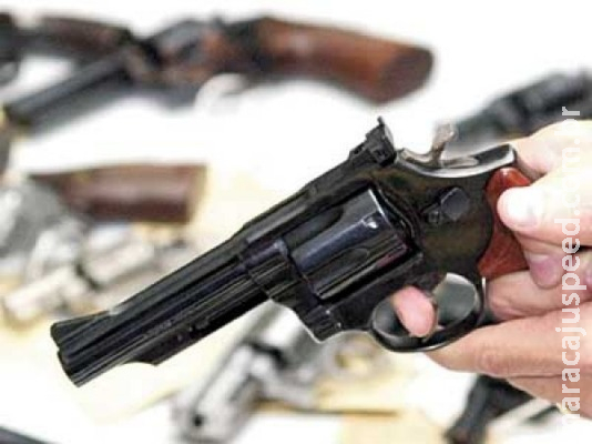 Posse de arma em toda a extensão das propriedades rurais vira lei Posse de arma em toda a extensão das propriedades rurais vira lei