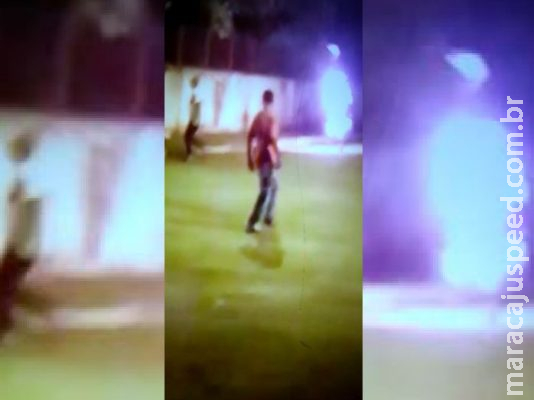Acusada de atear fogo em moradora de rua diz que ‘só queria dar um susto nela’ Acusada de atear fogo em moradora de rua diz que ‘só queria dar um susto nela’