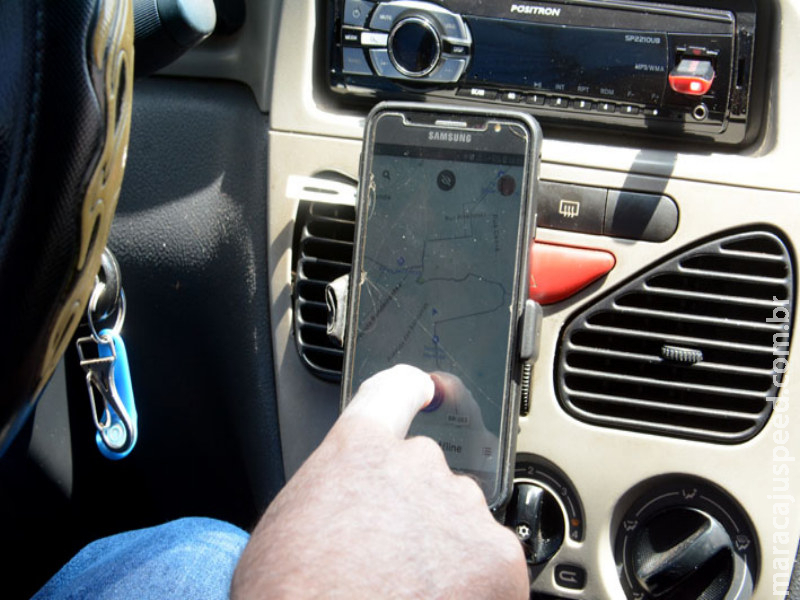 Curso de formação é exigido em lei de transporte por aplicativo