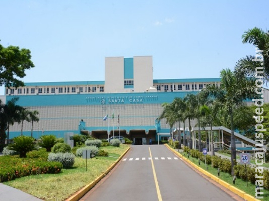 Dias antes de novo contrato, Santa Casa paralisa cirurgias