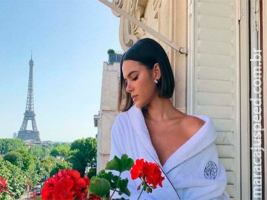 ‘Estou cheia de boleto para pagar’, diz Bruna Marquezine sobre publicidade 