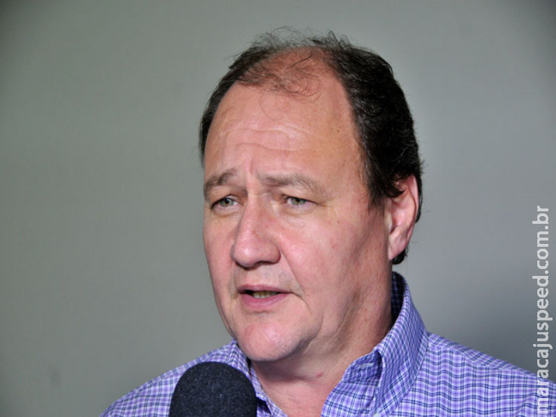 Ex-candidato ao Senado deixa PSDB e visa disputar prefeitura Ex-candidato ao Senado deixa PSDB e visa disputar prefeitura
