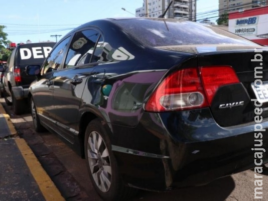 Flagrado no bafômetro, engenheiro é preso por oferecer R$ 500 a PMs Flagrado no bafômetro, engenheiro é preso por oferecer R$ 500 a PMs