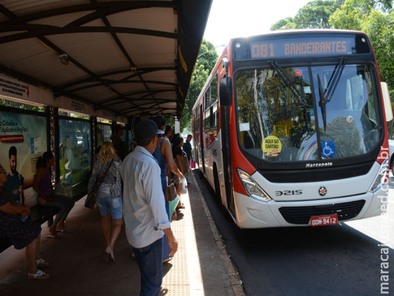 Passagem de ônibus deve ser de graça em caso de falta de troco