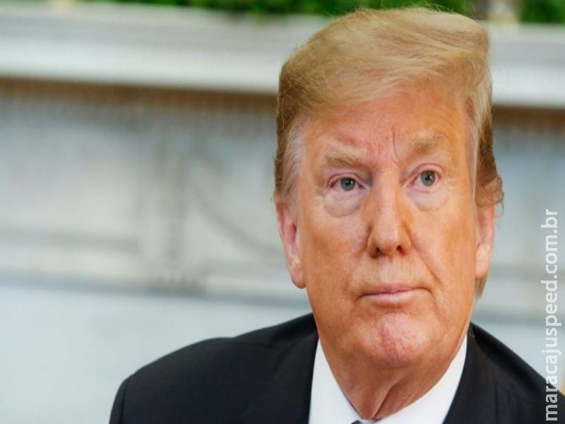 Pesquisa mostra que 50% dos americanos são favoráveis ao impeachment de Trump Pesquisa mostra que 50% dos americanos são favoráveis ao impeachment de Trump