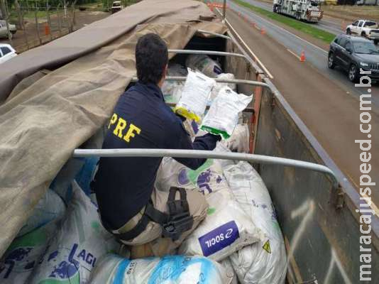 Polícia apreende agrotóxico contrabandeado avaliado em R$ 5 milhões em Dourados Polícia apreende agrotóxico contrabandeado avaliado em R$ 5 milhões em Dourados