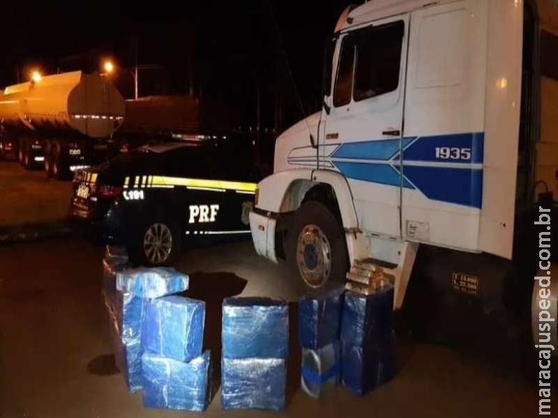 Polícia encontra cocaína e maconha escondidas em carreta Polícia encontra cocaína e maconha escondidas em carreta