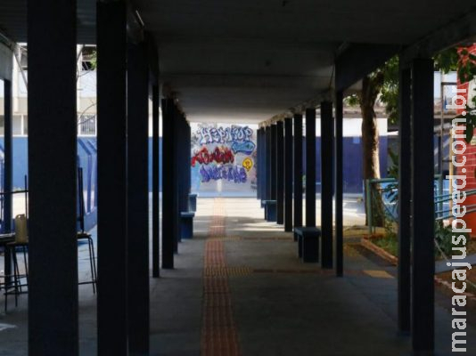 Professores aderem à greve e escolas estaduais de MS ficam sem aula nesta quarta 