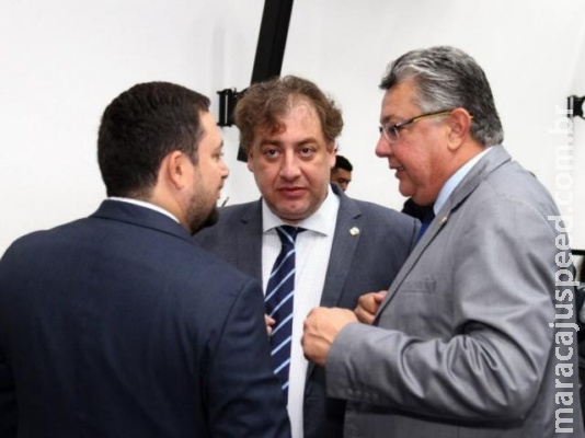 União precisa distribuir mais recursos para MS, avaliam deputados União precisa distribuir mais recursos para MS, avaliam deputados