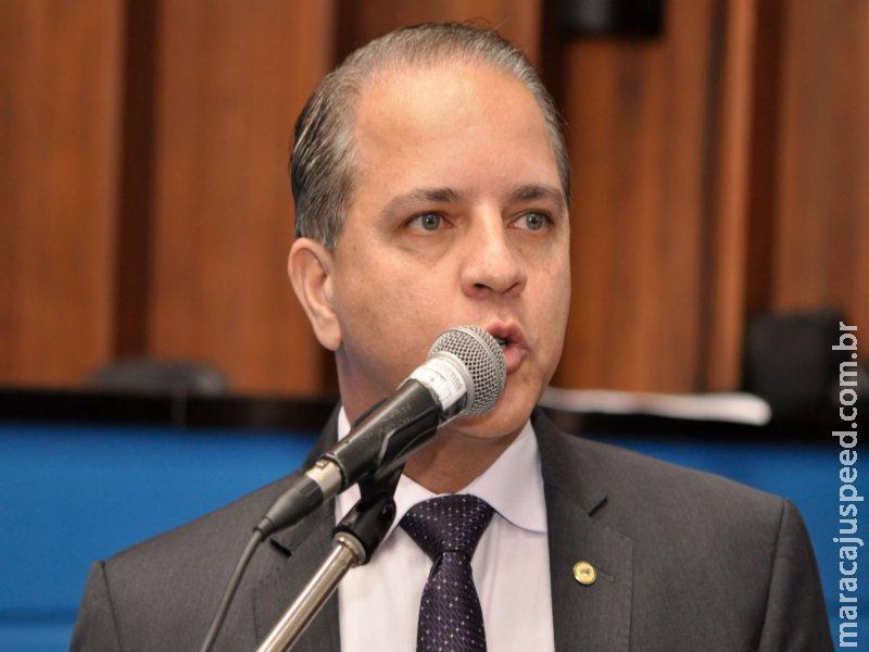 Deputados afirmam seguir Bolsonaro mesmo sem candidatura em 2020 Deputados afirmam seguir Bolsonaro mesmo sem candidatura em 2020