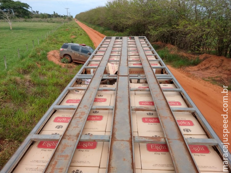 Durante Operação Hórus DOF apreende caminhão boiadeiro com 35 mil pacotes de cigarros contrabandeados do Paraguai